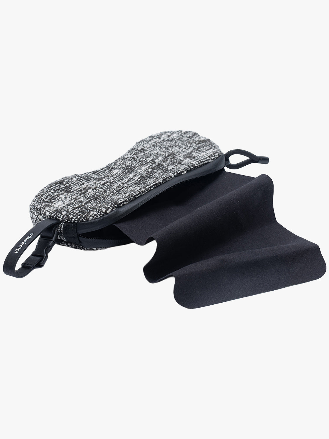 Eyewear Pouch Tweed Black & Cream