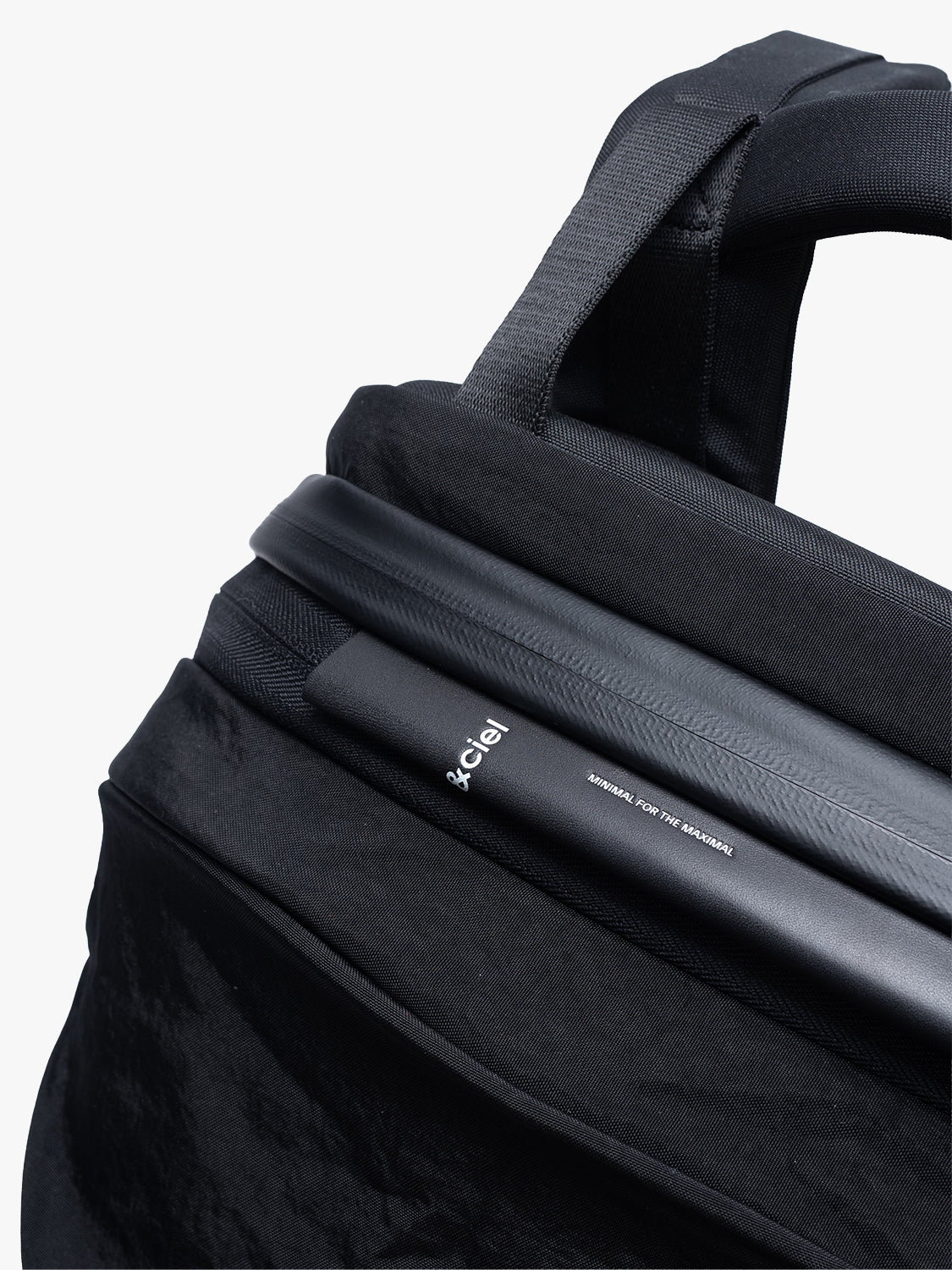 Elvo Carbon Black