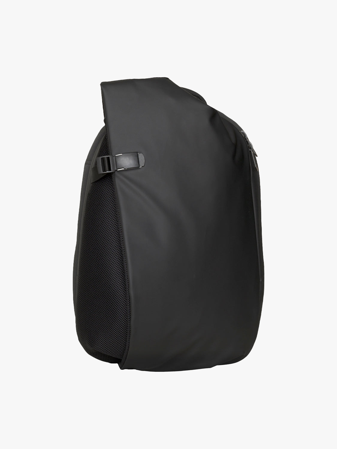 Isar M Obsidian Black