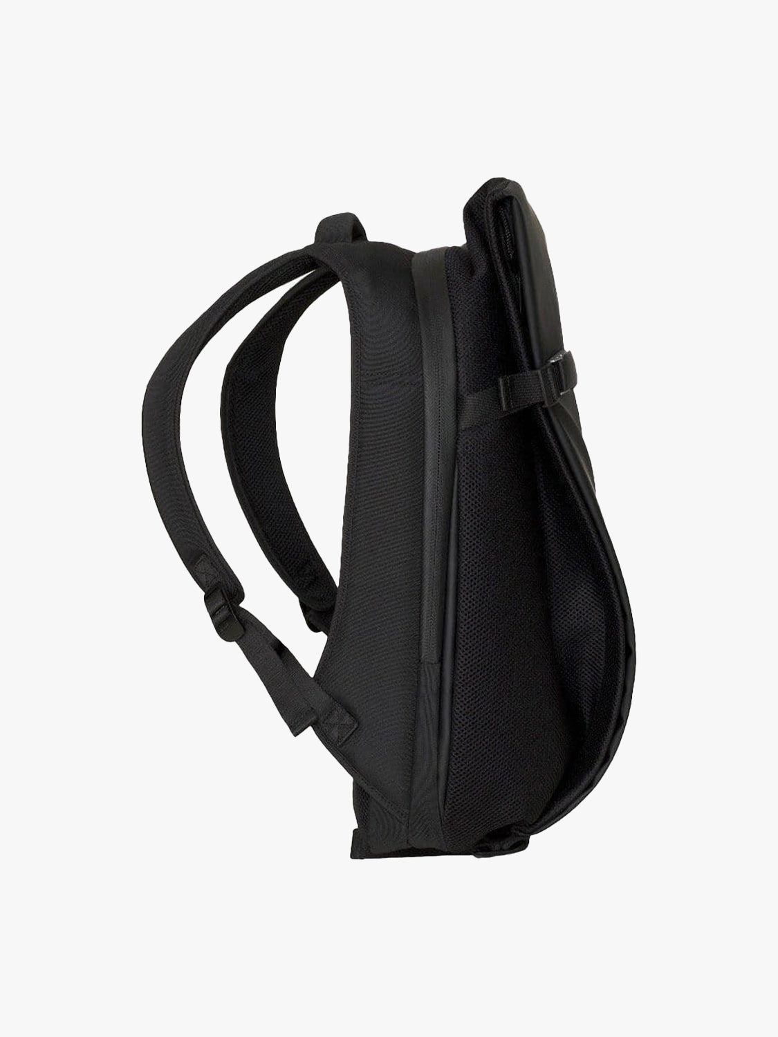 Isar M Obsidian Black