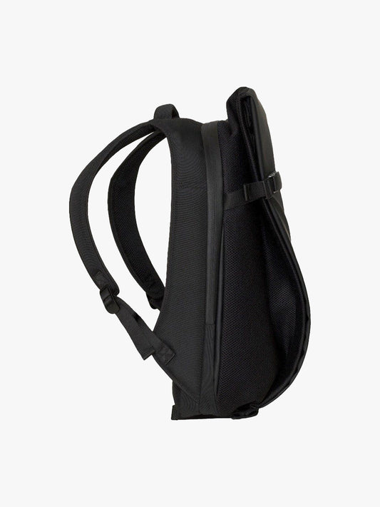 Isar M Obsidian Black