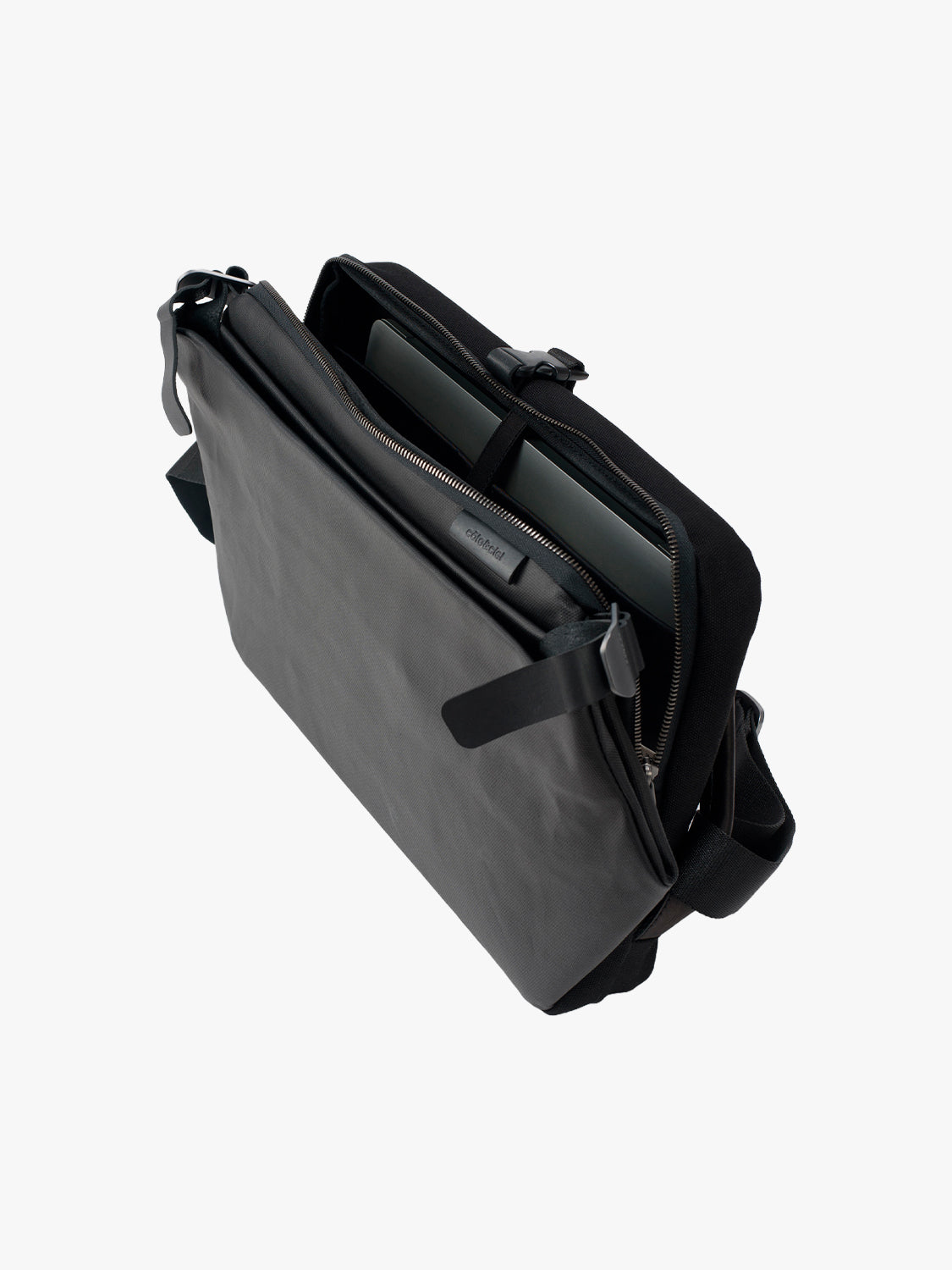 Riss Coated Canvas Black