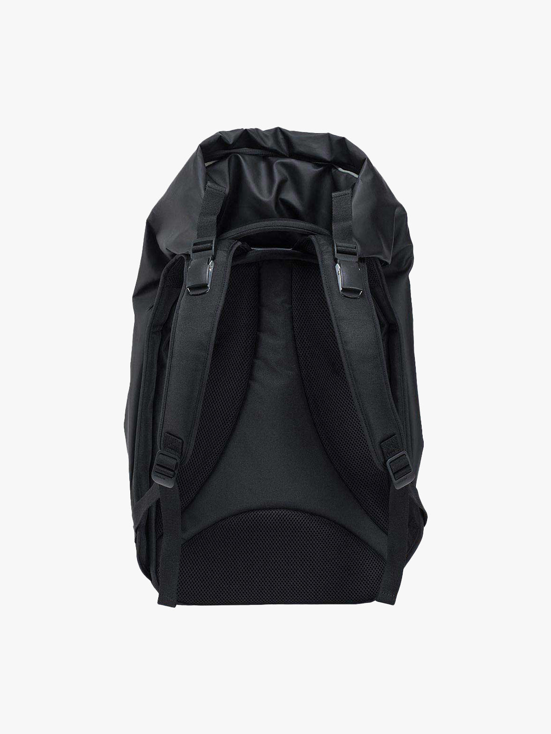 Nile M Obsidian Black