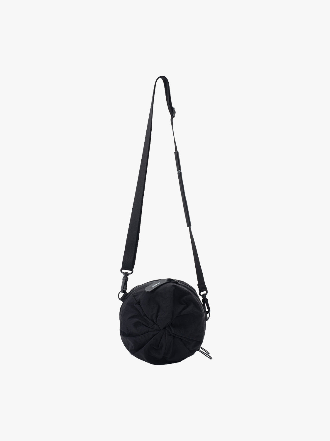 Vikos M Smooth Black Bag