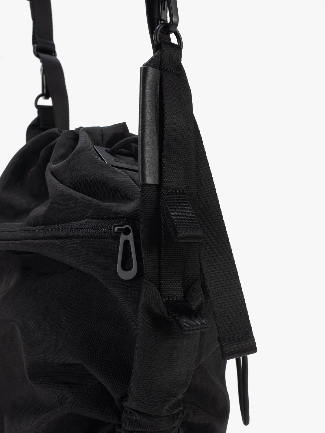 Uva Carbon Black