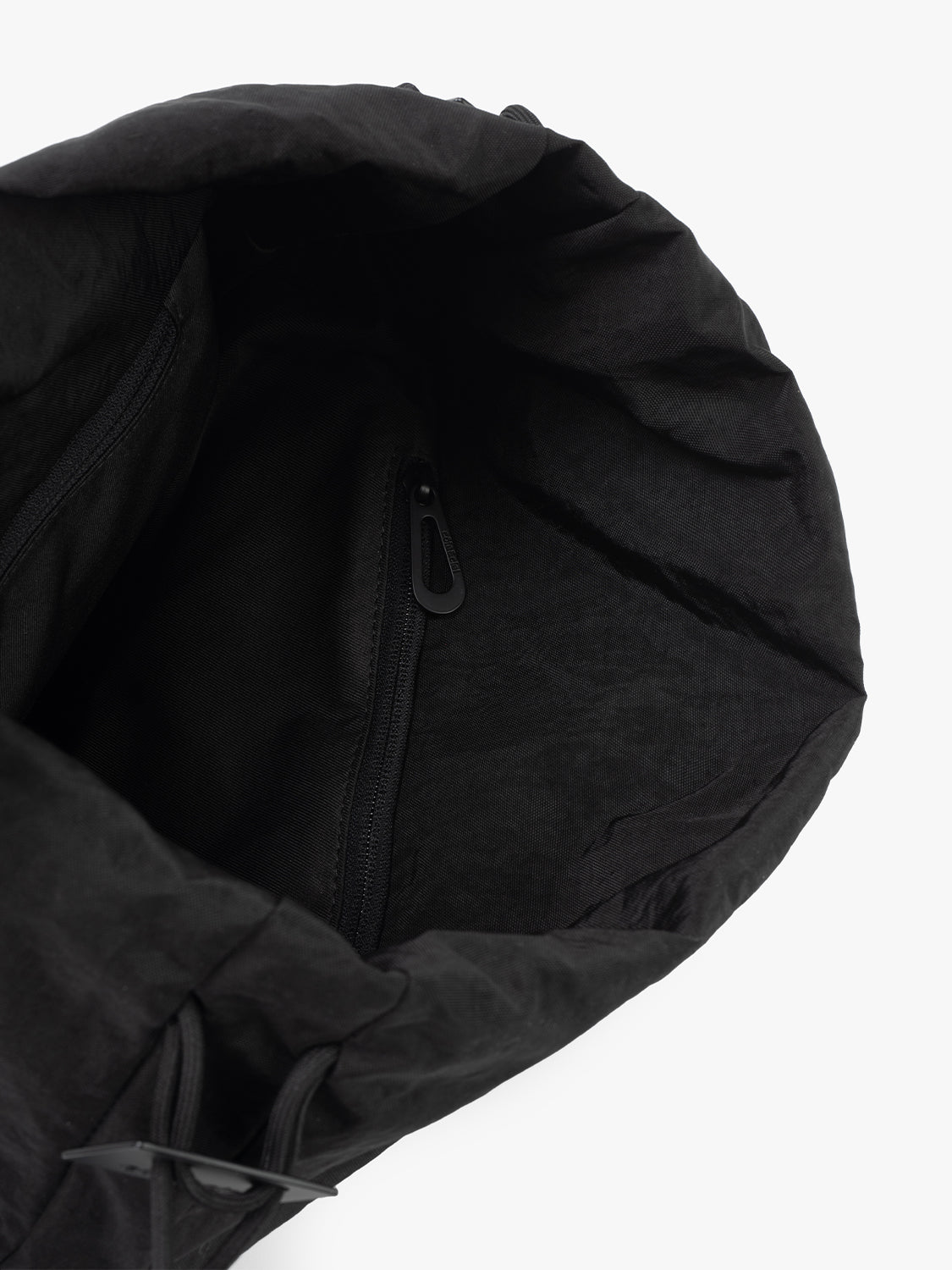 Uva Carbon Black