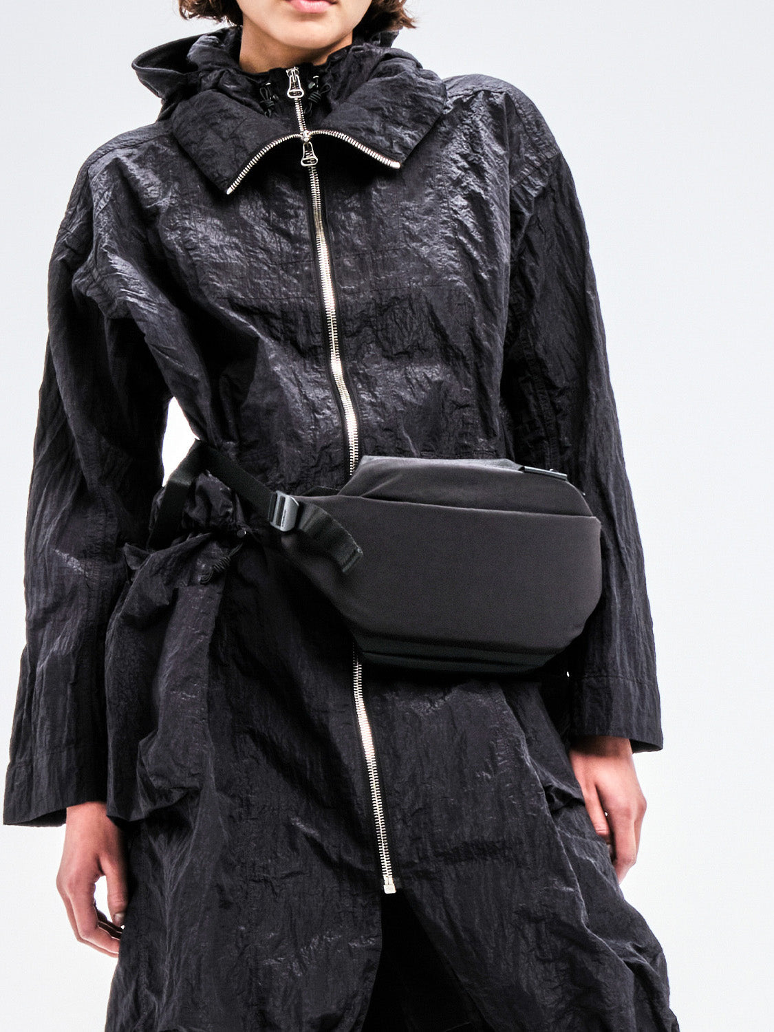 Isarau S MemoryTech Black [New SKU]
