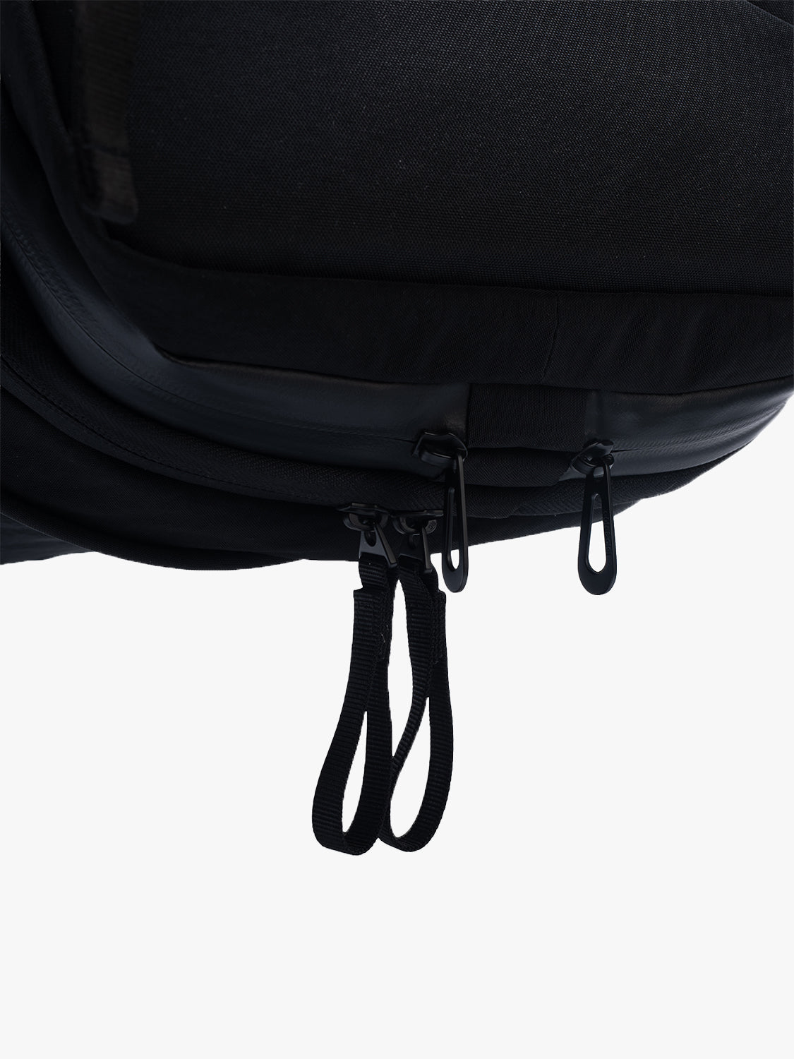 Elvo Carbon Black