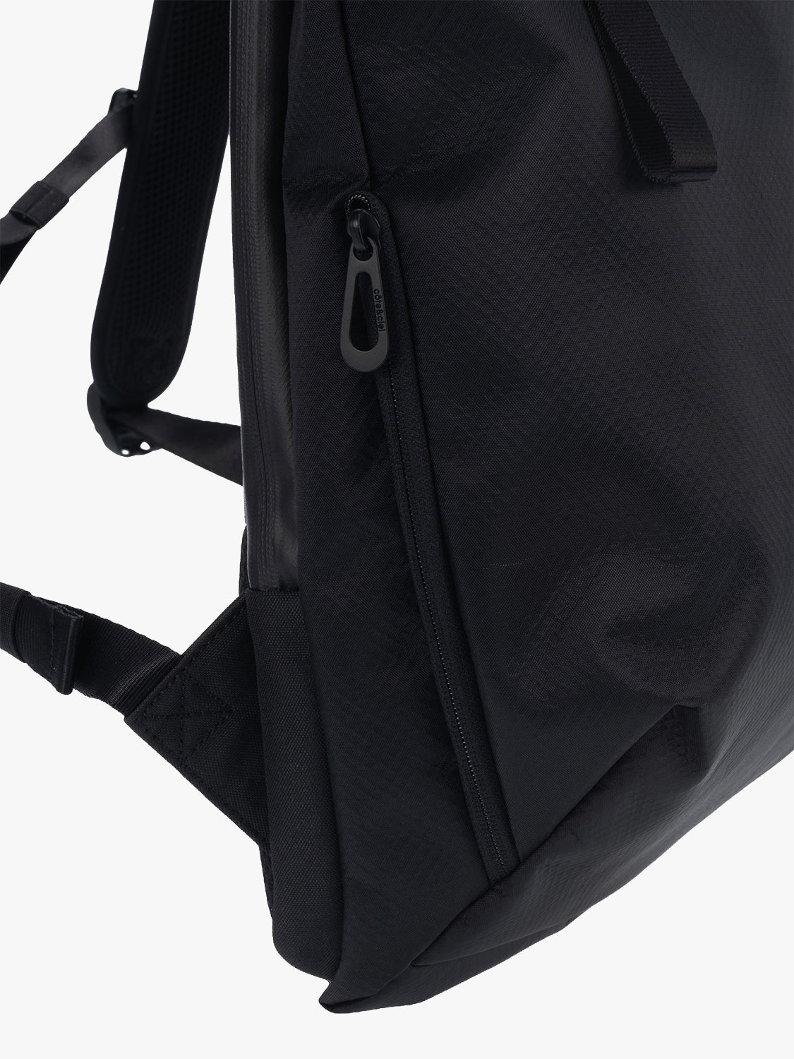Venta Satellite Black