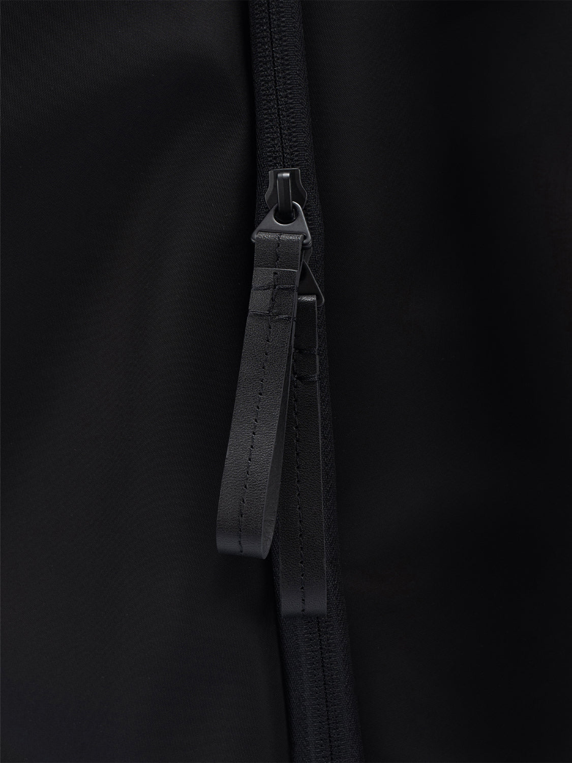 Tamu Sleek Black